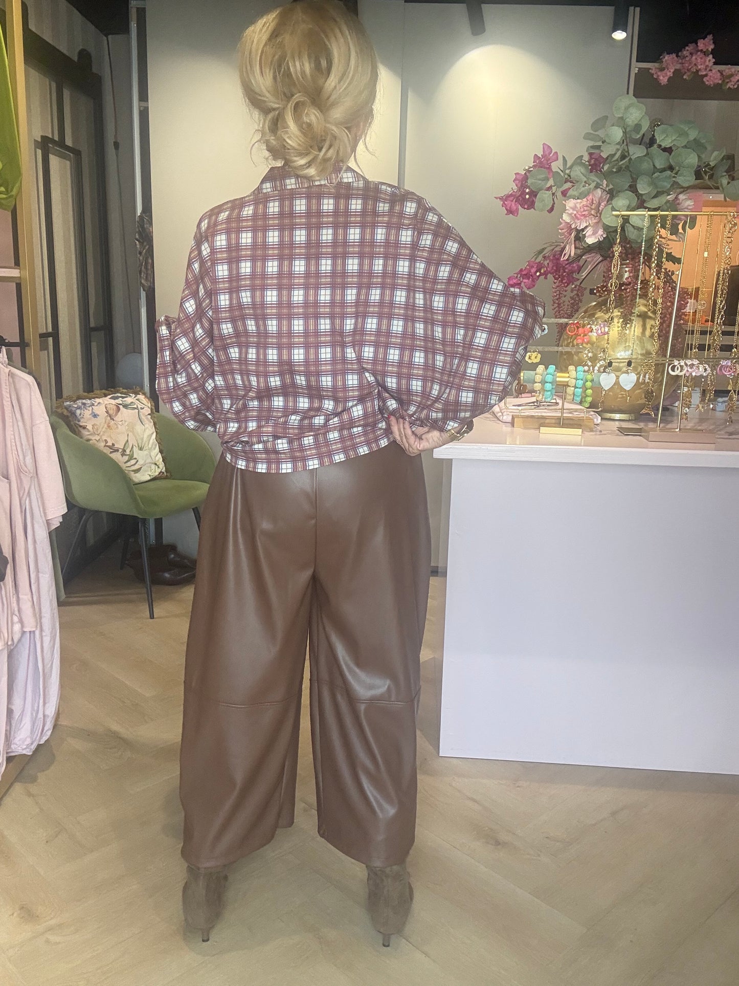 Culotte-Hose Camel mit Falten aus PU