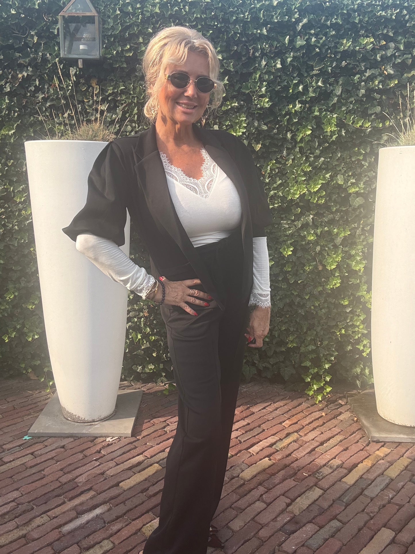 2 Delig Pak Anais Zwart