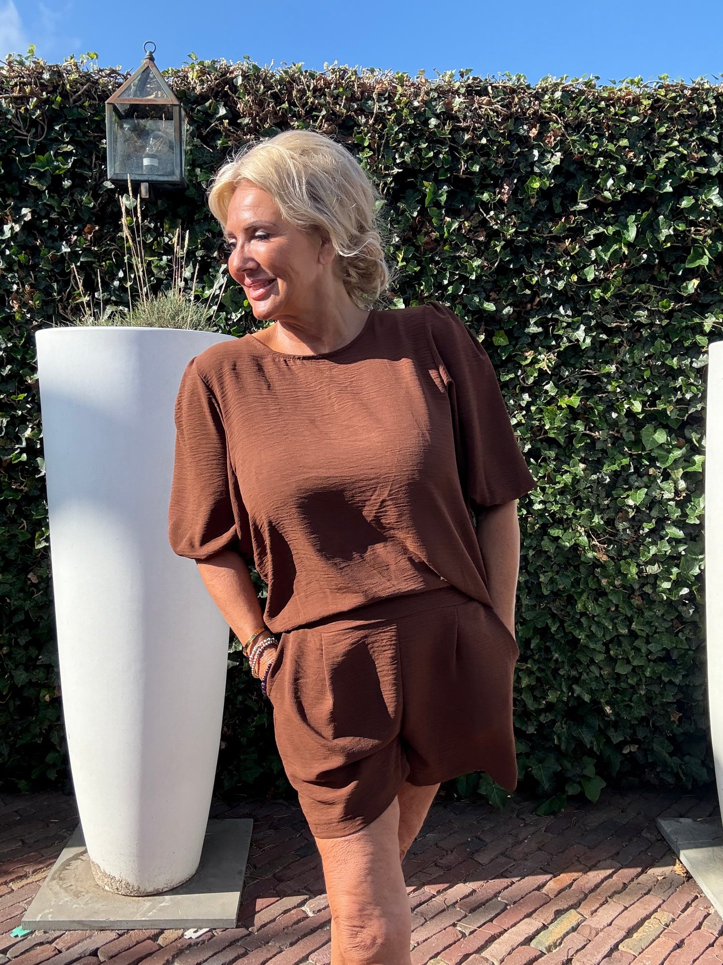 Two Piece Mandy Bruin
