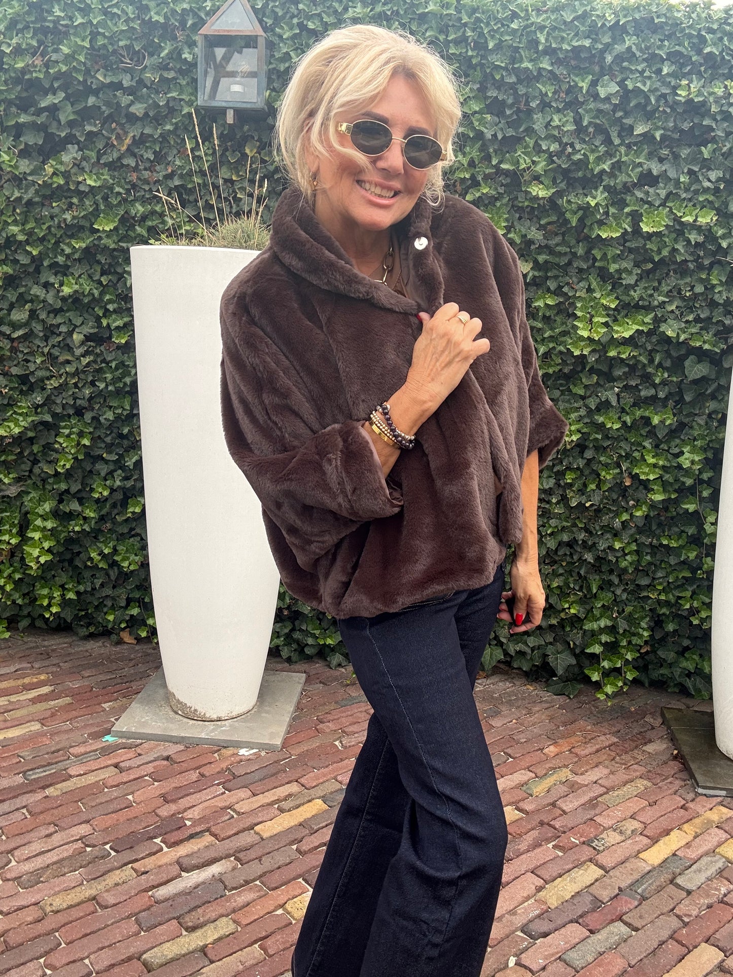 Faux Furr Cape Chocolade Bruin 🍫
