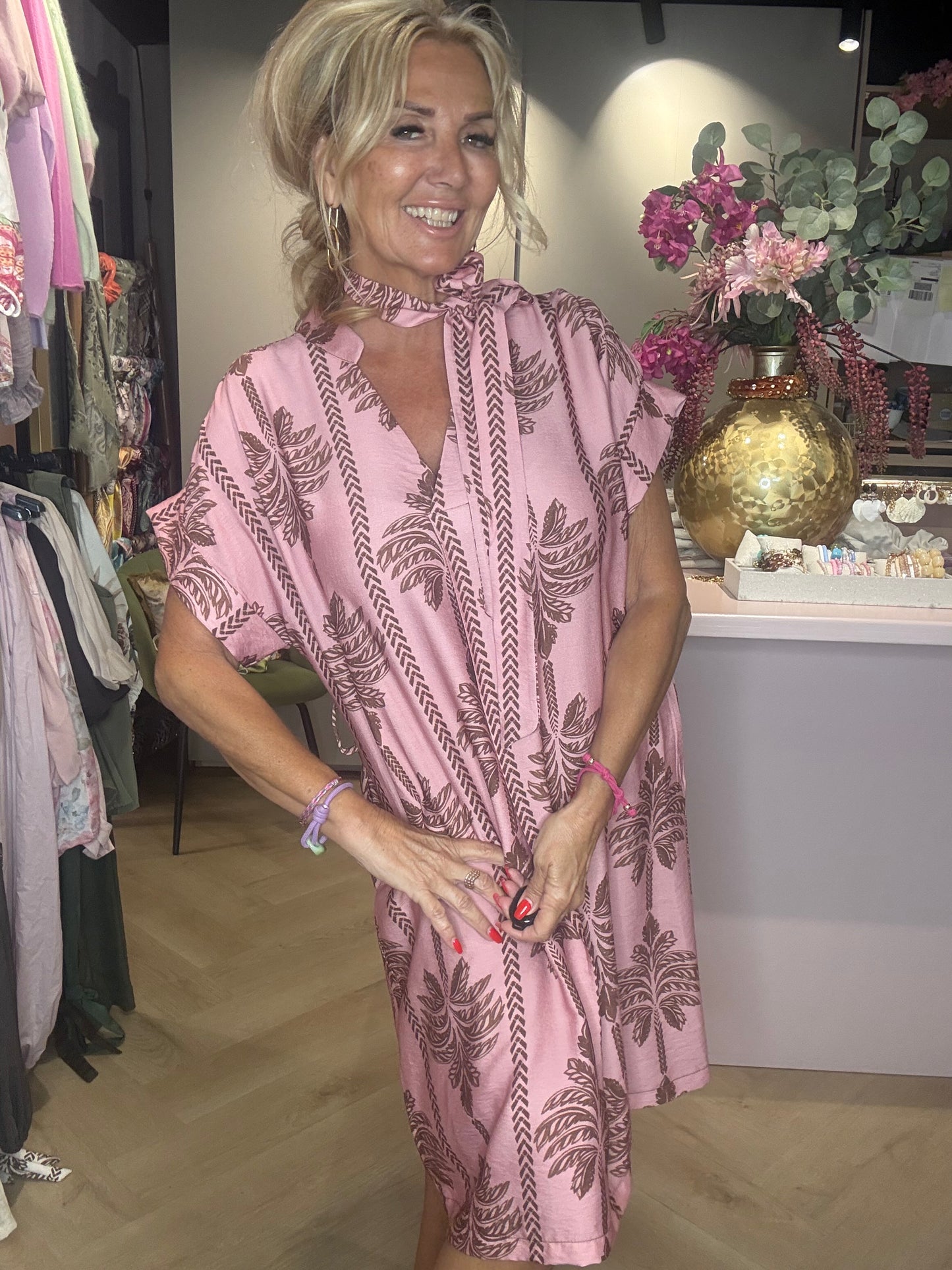 Klänning palm rosa