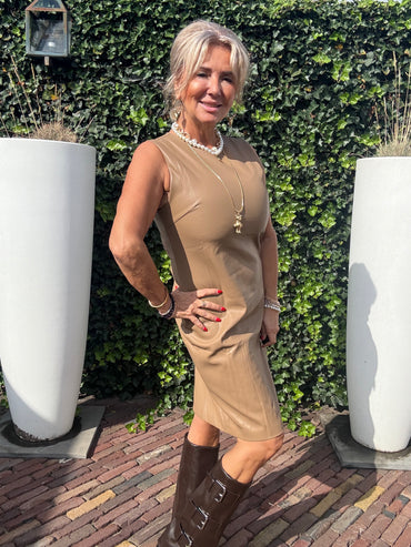 Dress mouwloos Jill Camel