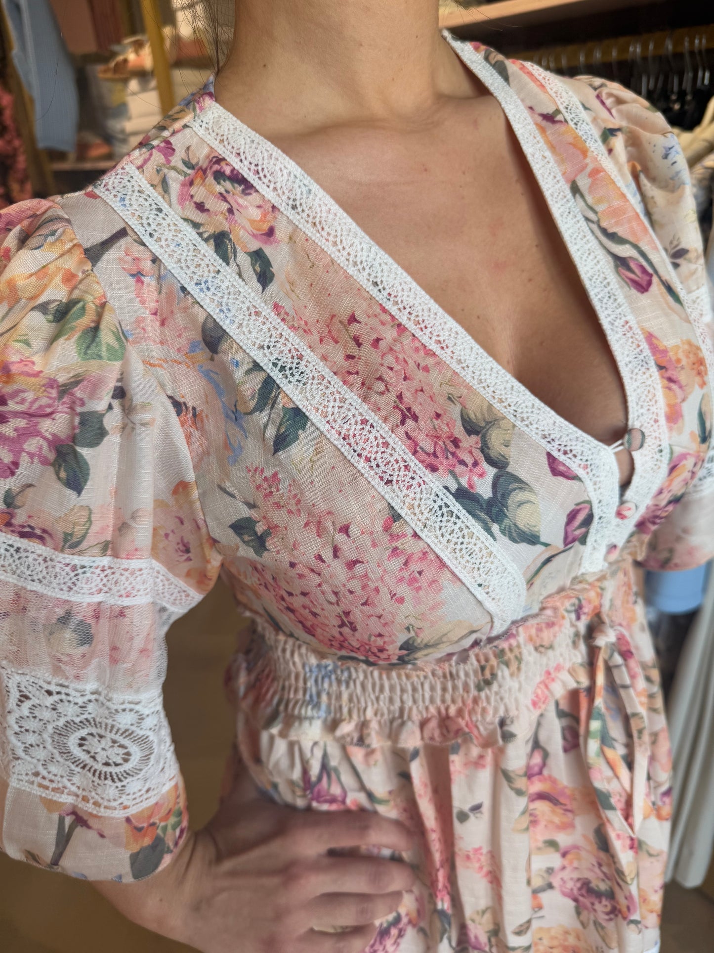 Jurk Romantic Flower Crème