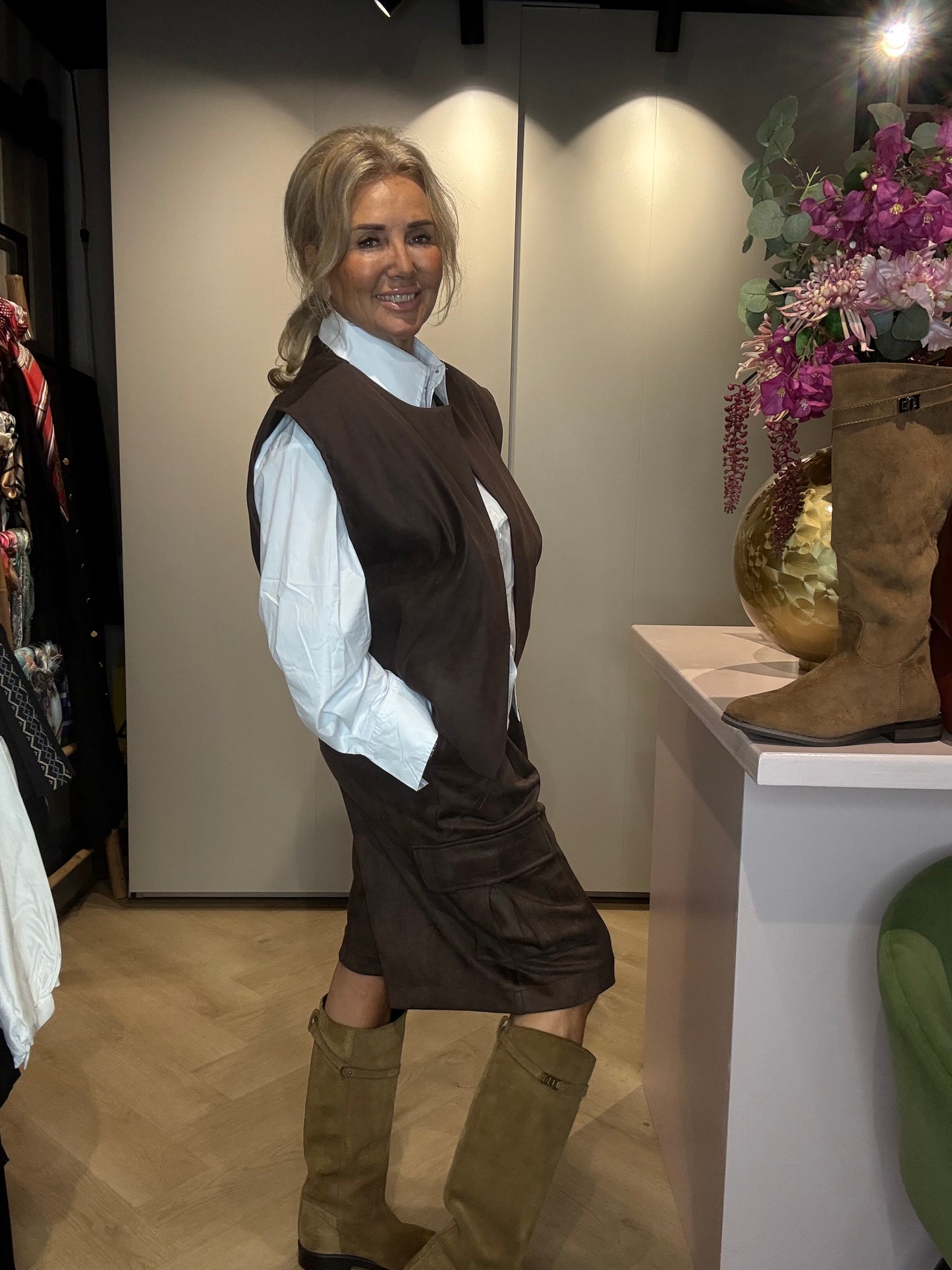 Bermuda Suedine Donker Bruin