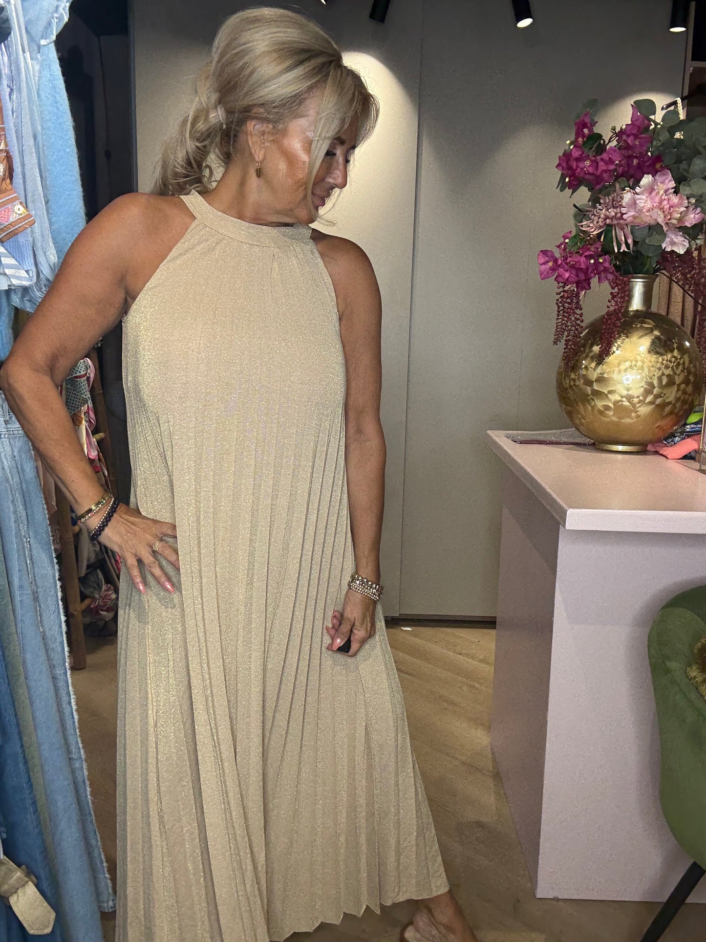 Dress Halter Gold