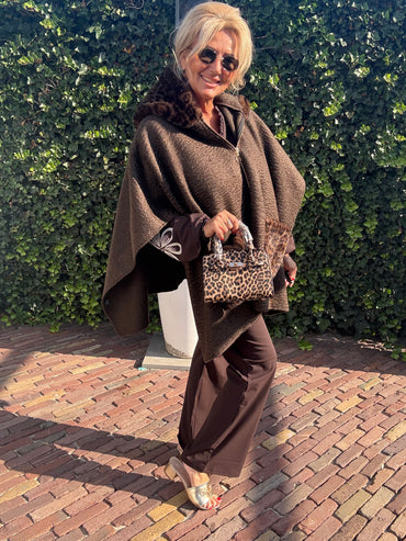 Poncho Panter Details Bruin