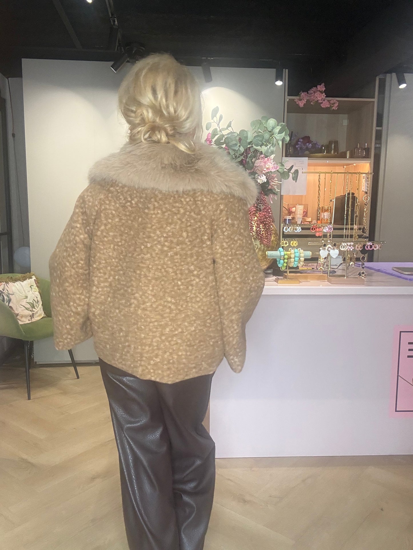 Jasje Camel Bontkraag