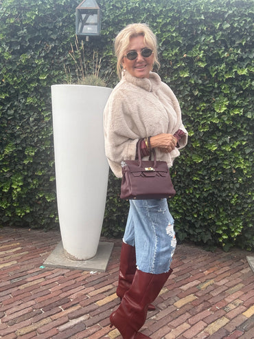 Faux Fur Cape Crème