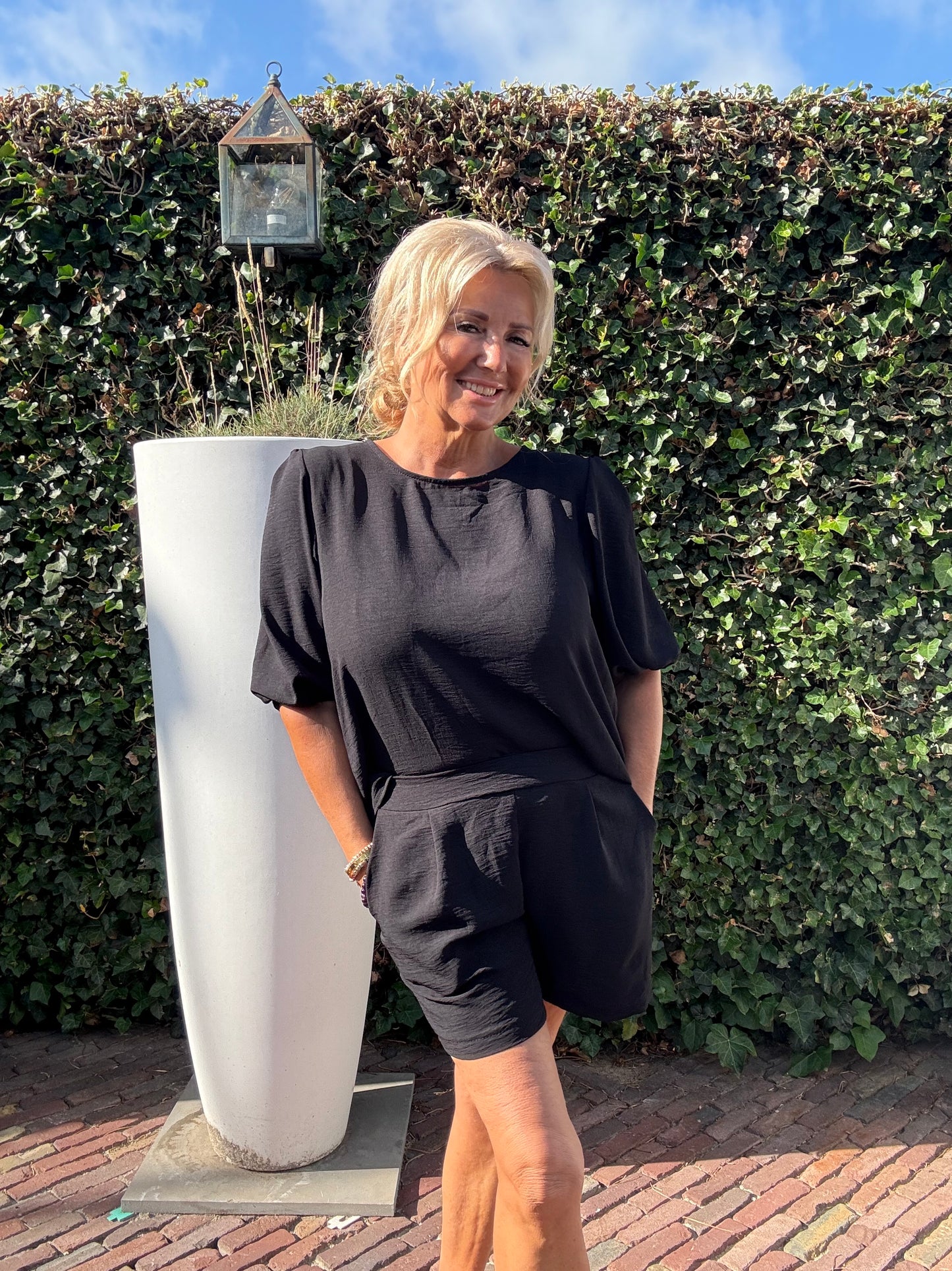 Two Piece Mandy Zwart
