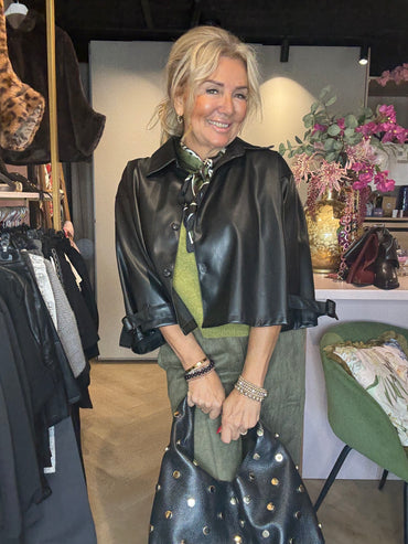 Jasje Puh Leatherlook Zwart