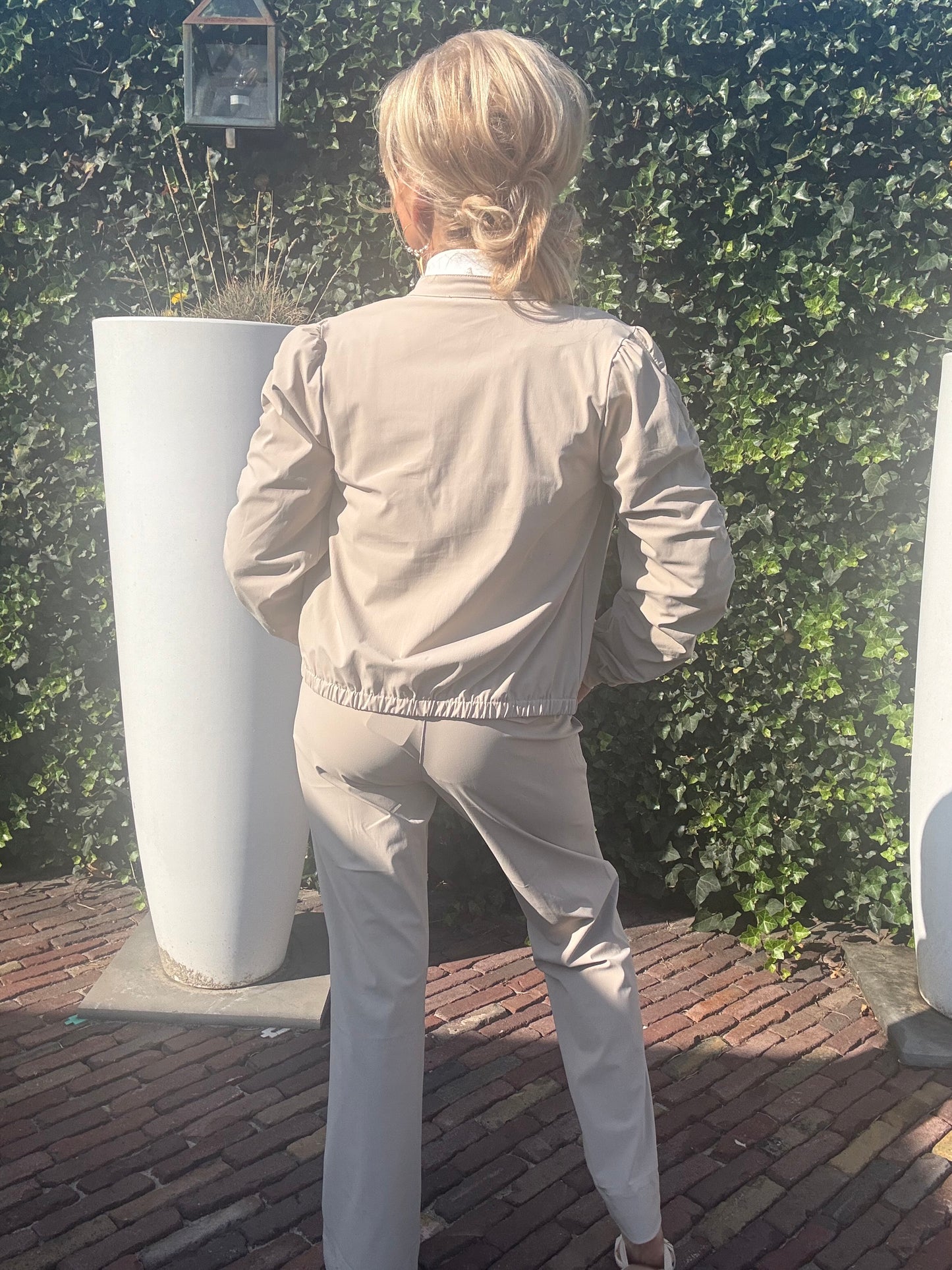 Jacket Triple Nine with gold rib on the sleeves and smoked JA92404 Beige