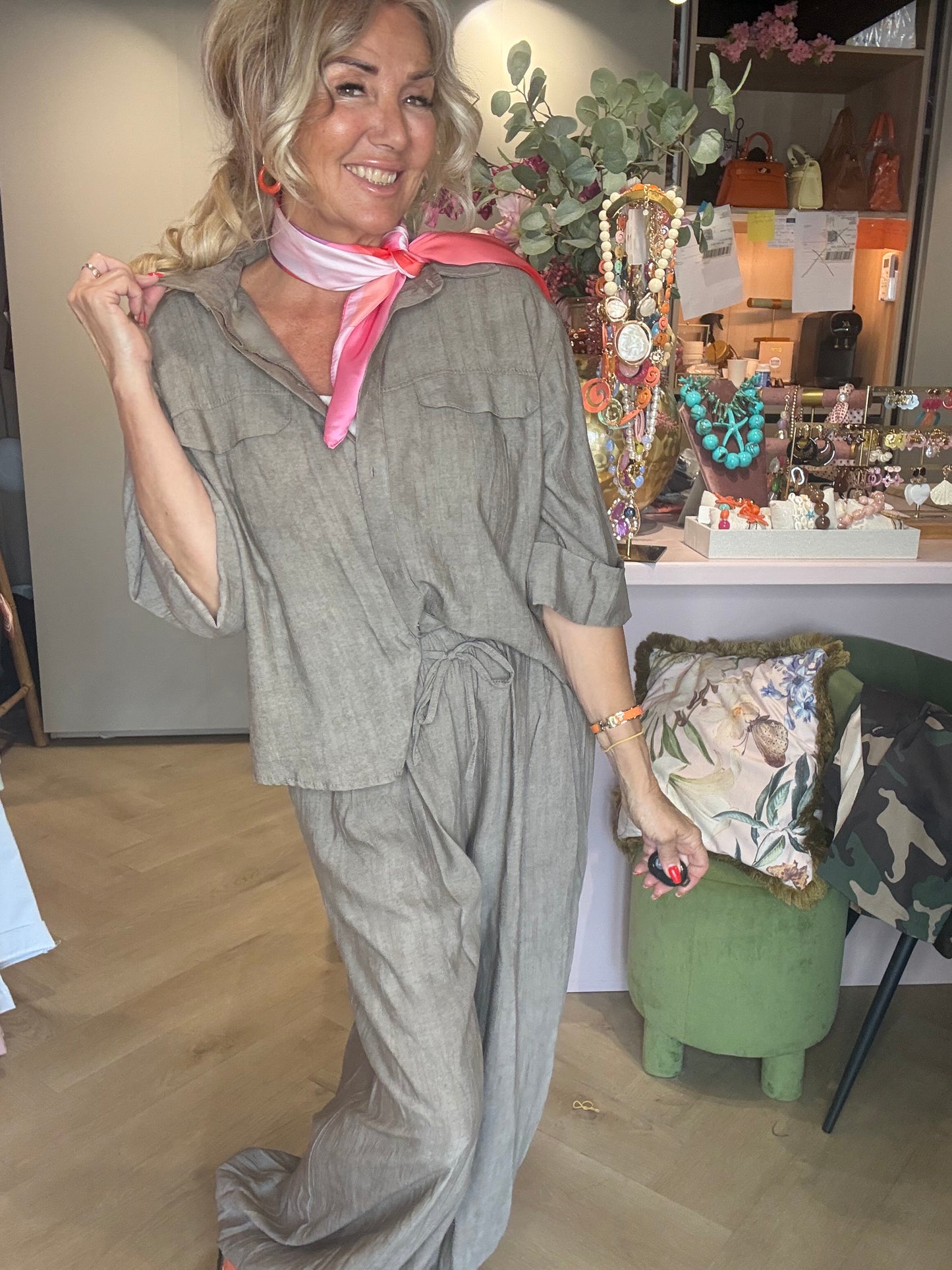 Harem-bukser model Taupe hør