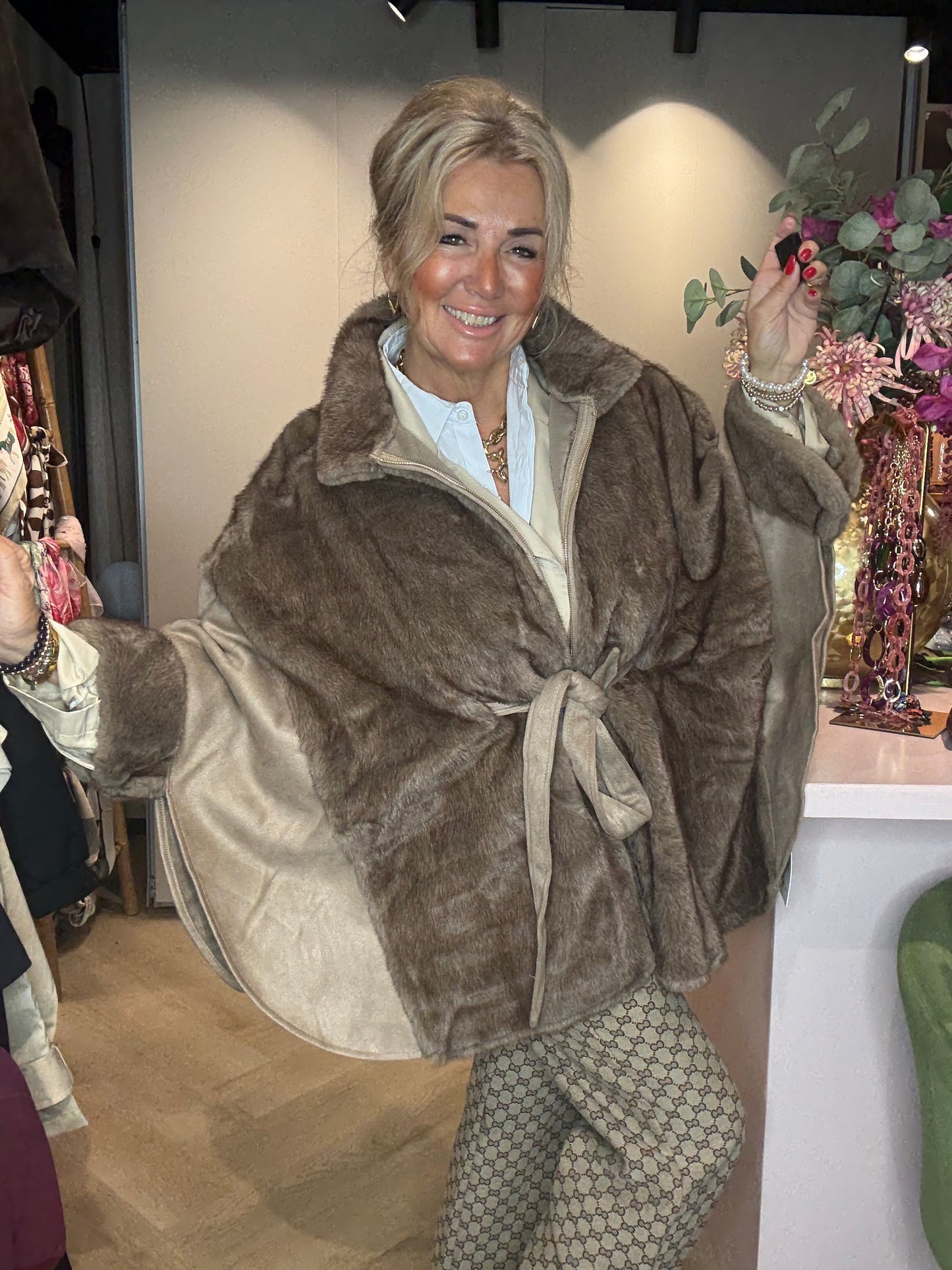 Poncho Jas Taupe