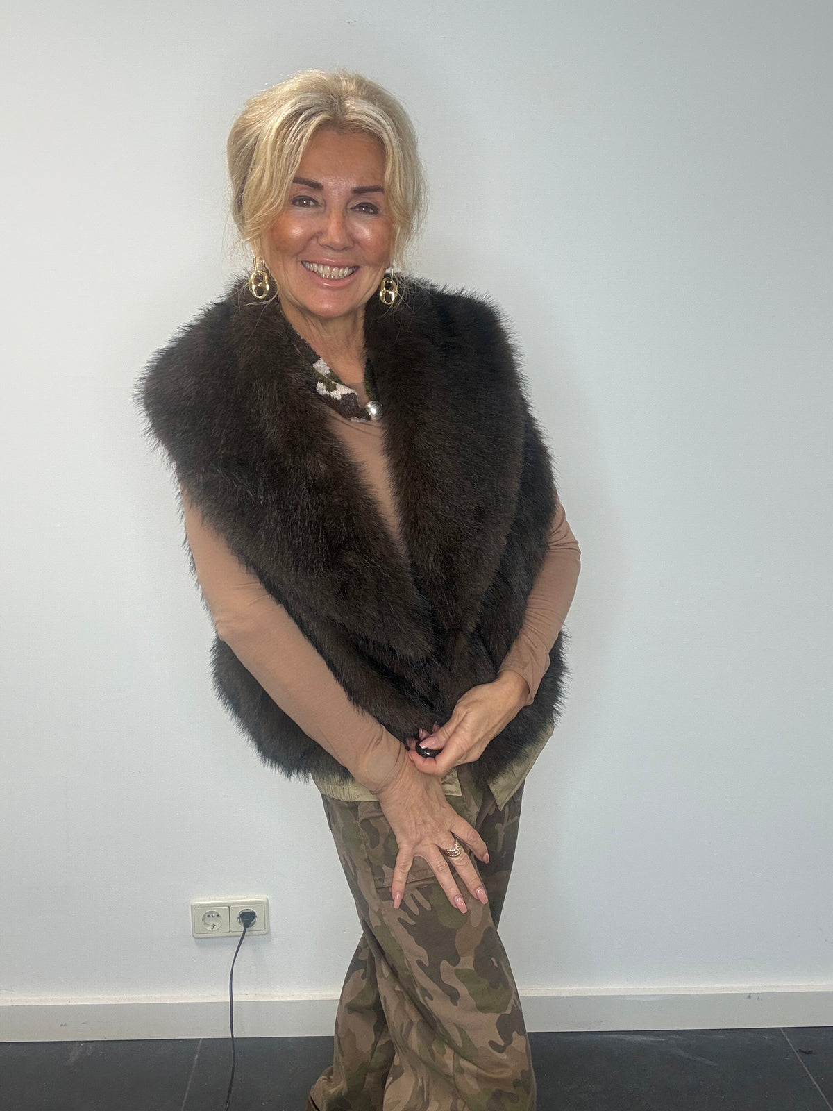 Bodywarmer revirseble Fake Furr khaki