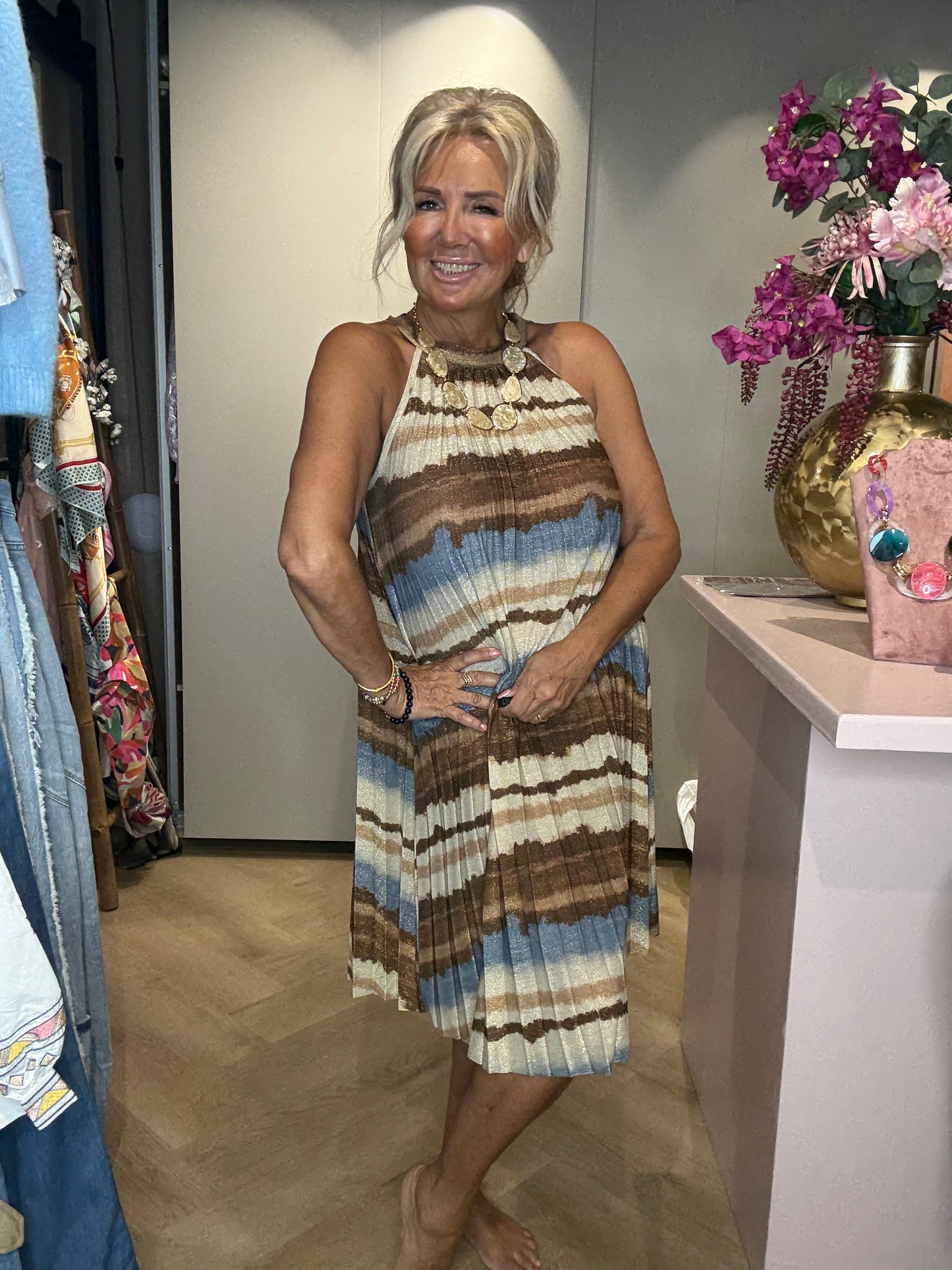 Halter Dress Lichtblauw/Goud