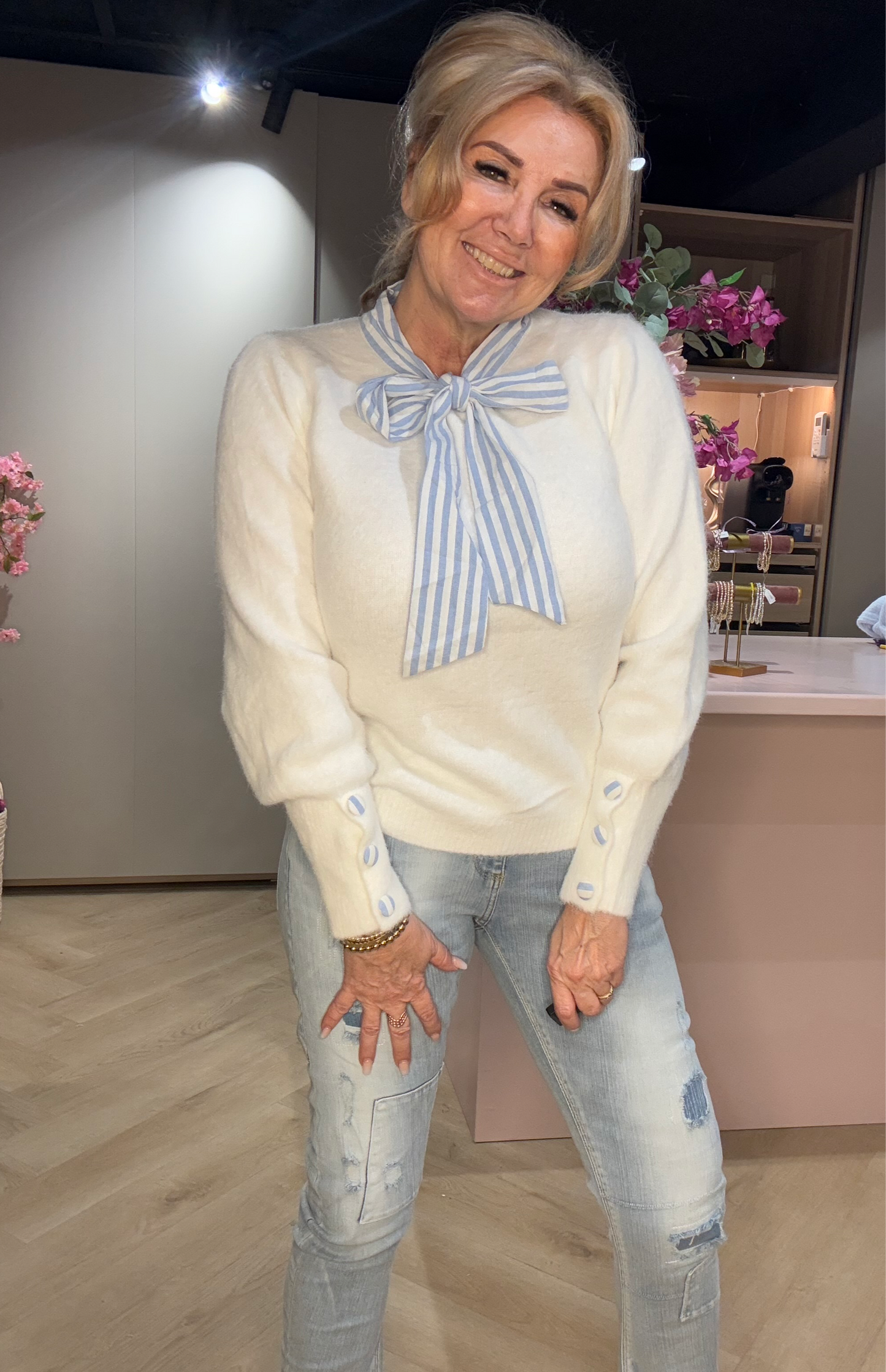 Jeans First Woman