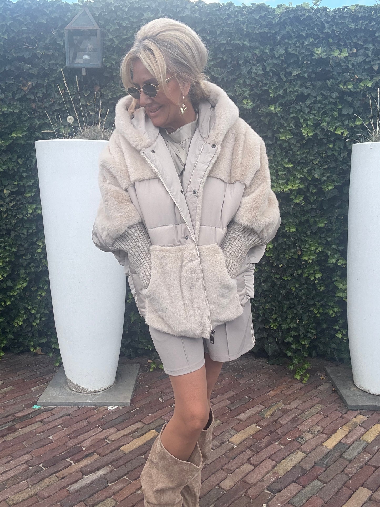 Jas Chic Fur Beige