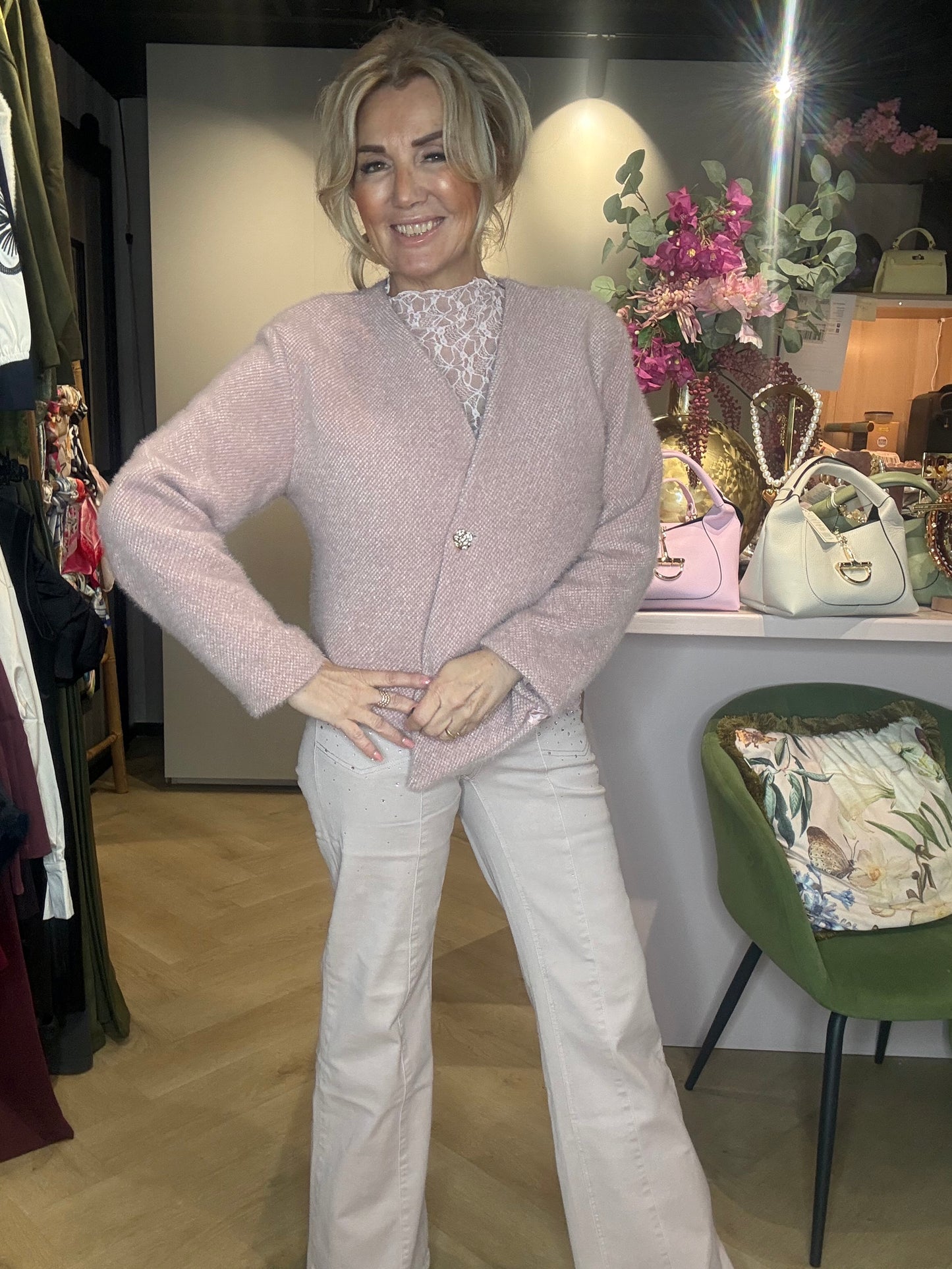 Kurtka Poeder rose skośna