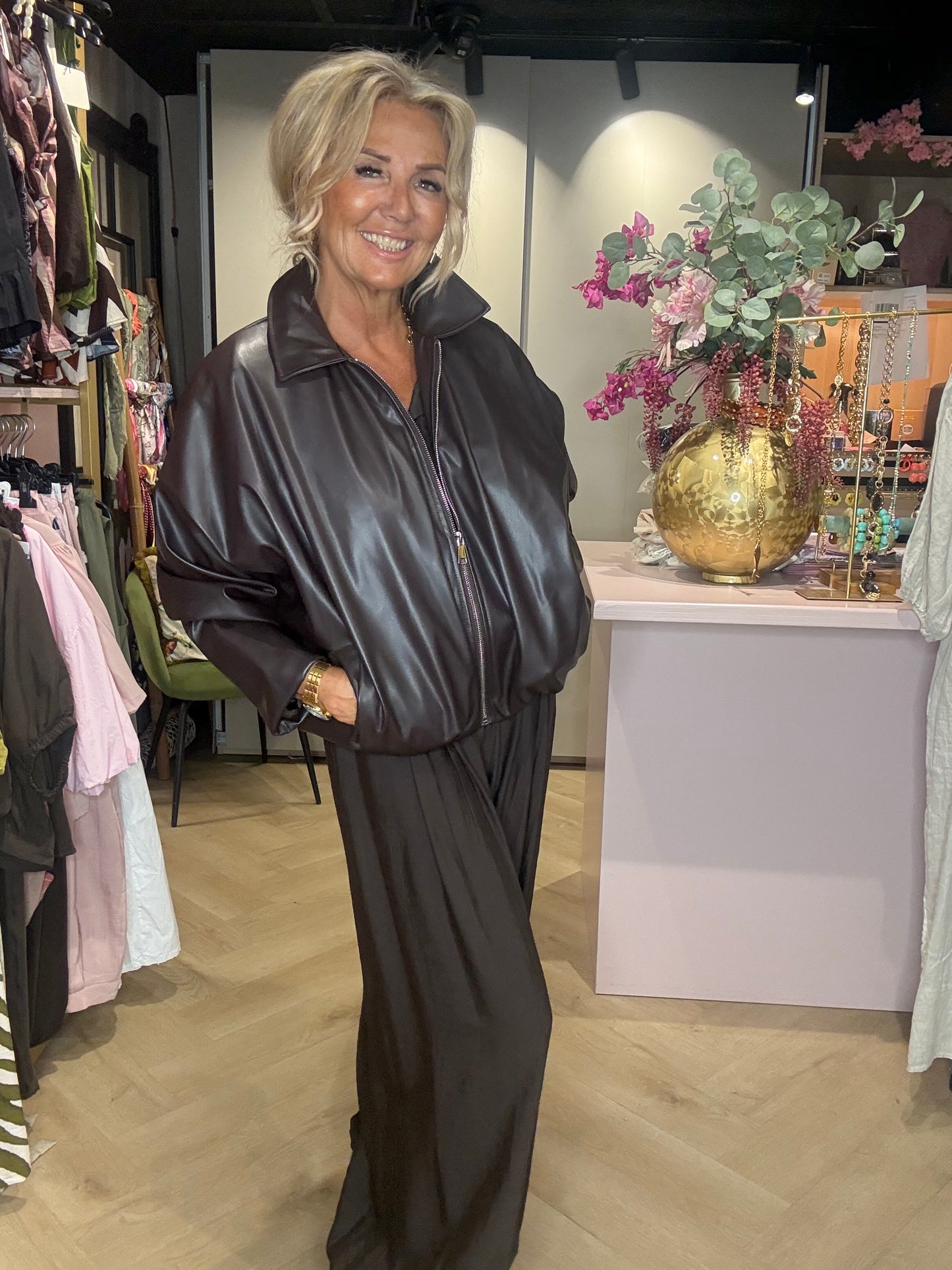 Ballonjacke in Lederoptik, schokobraun