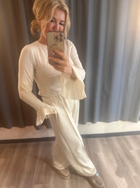 Haut manches trompette Crème et Taupe Céline