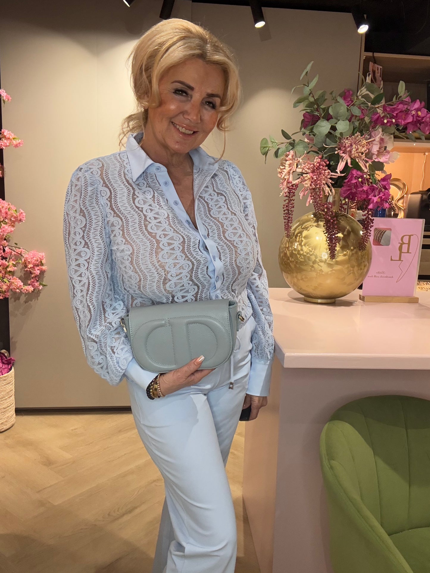 Blouse kant Mi Piace Licht Blauw
