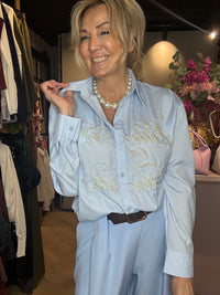Blouse Pearl licht blauw