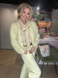 Vest Mohair Butter Yellow