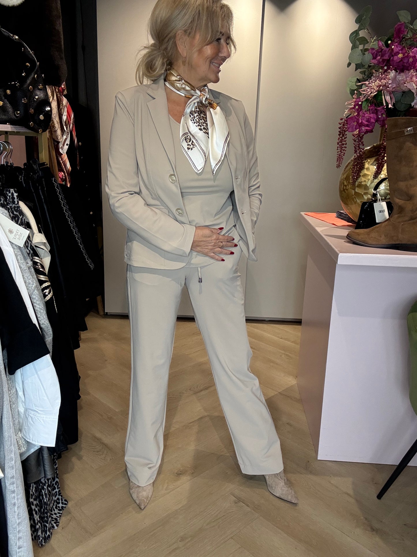 Mi Piace Broek Straight Bonded Latte