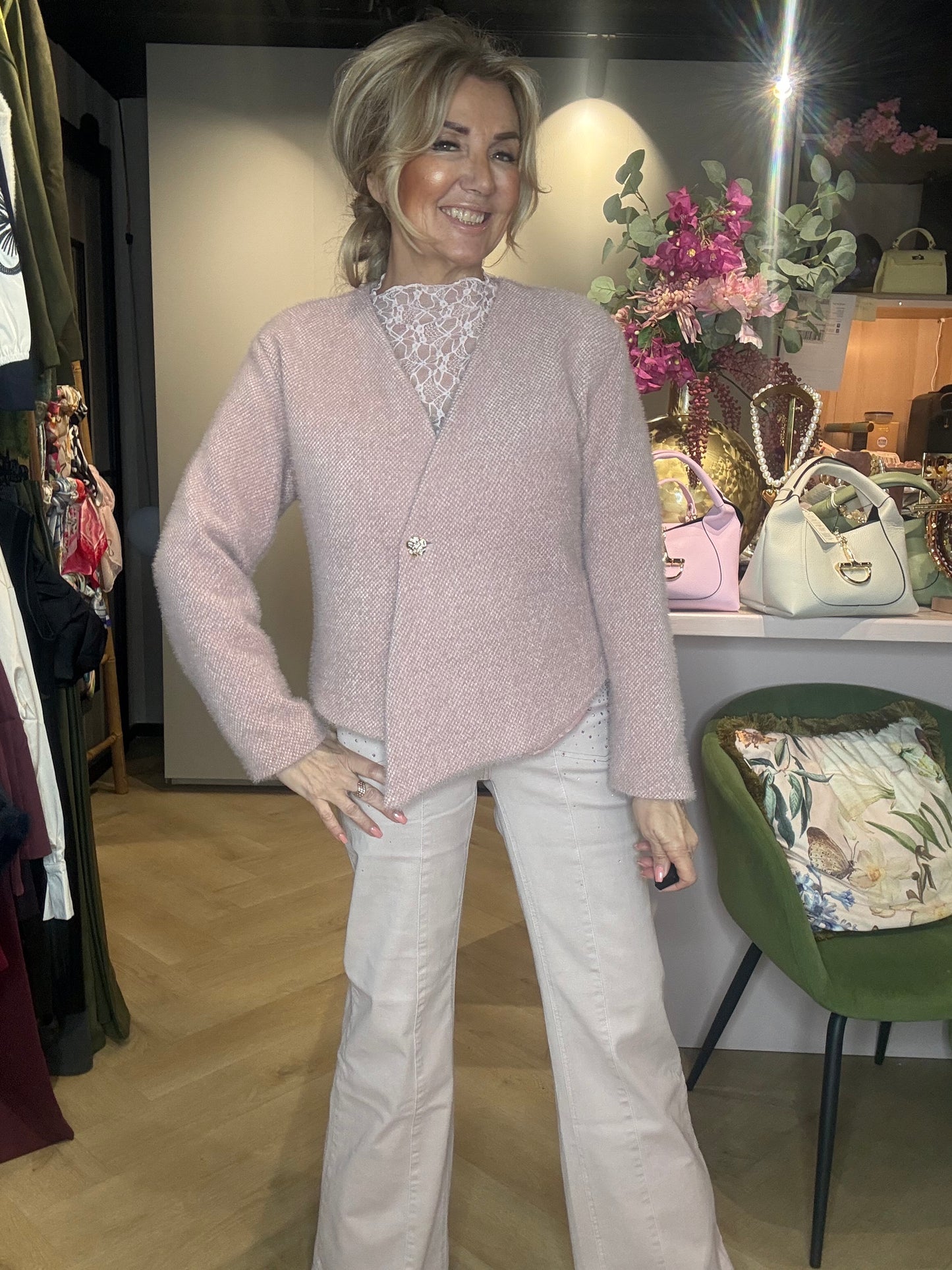 Kurtka Poeder rose skośna