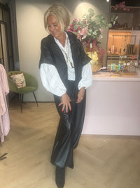 Short-Sleeve Black Jacket / Blazer