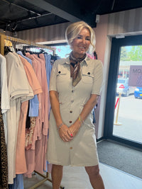 Robe Triple Nine JK51824 Beige