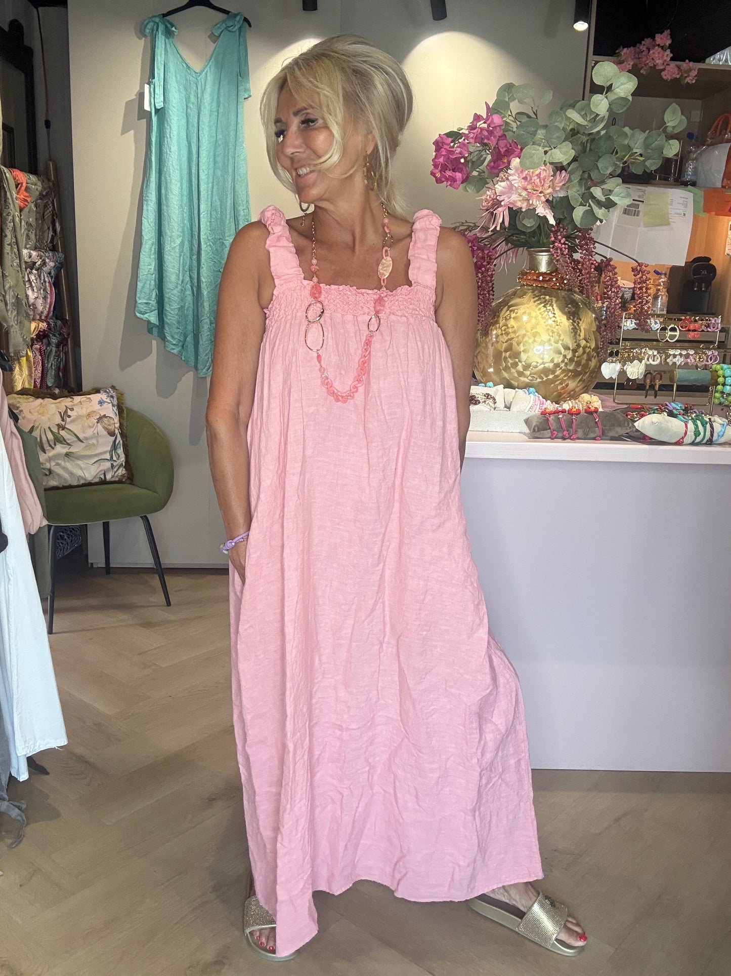 Kjole Lina NUDE rose