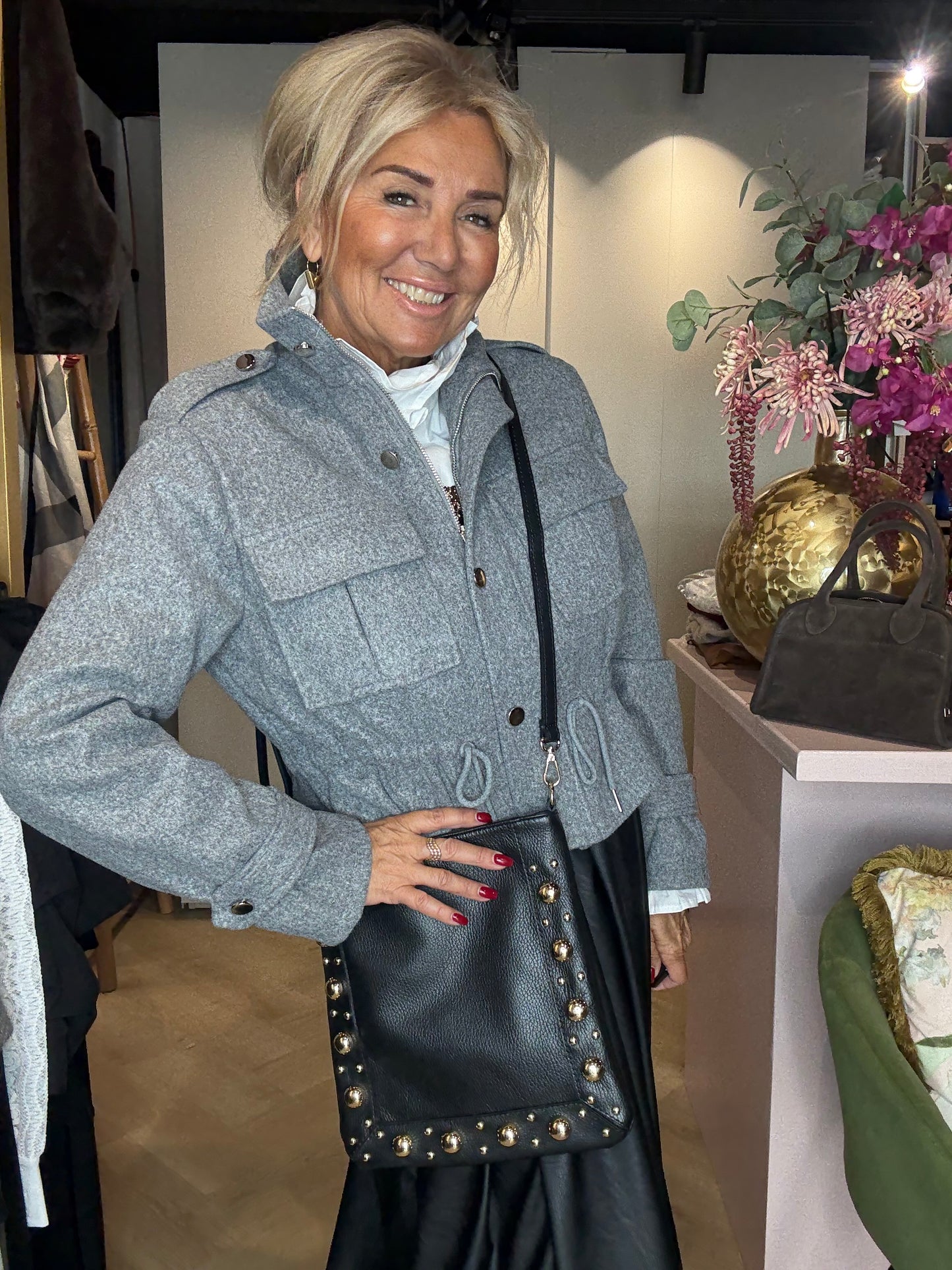 Jasje Kort Model Grijs