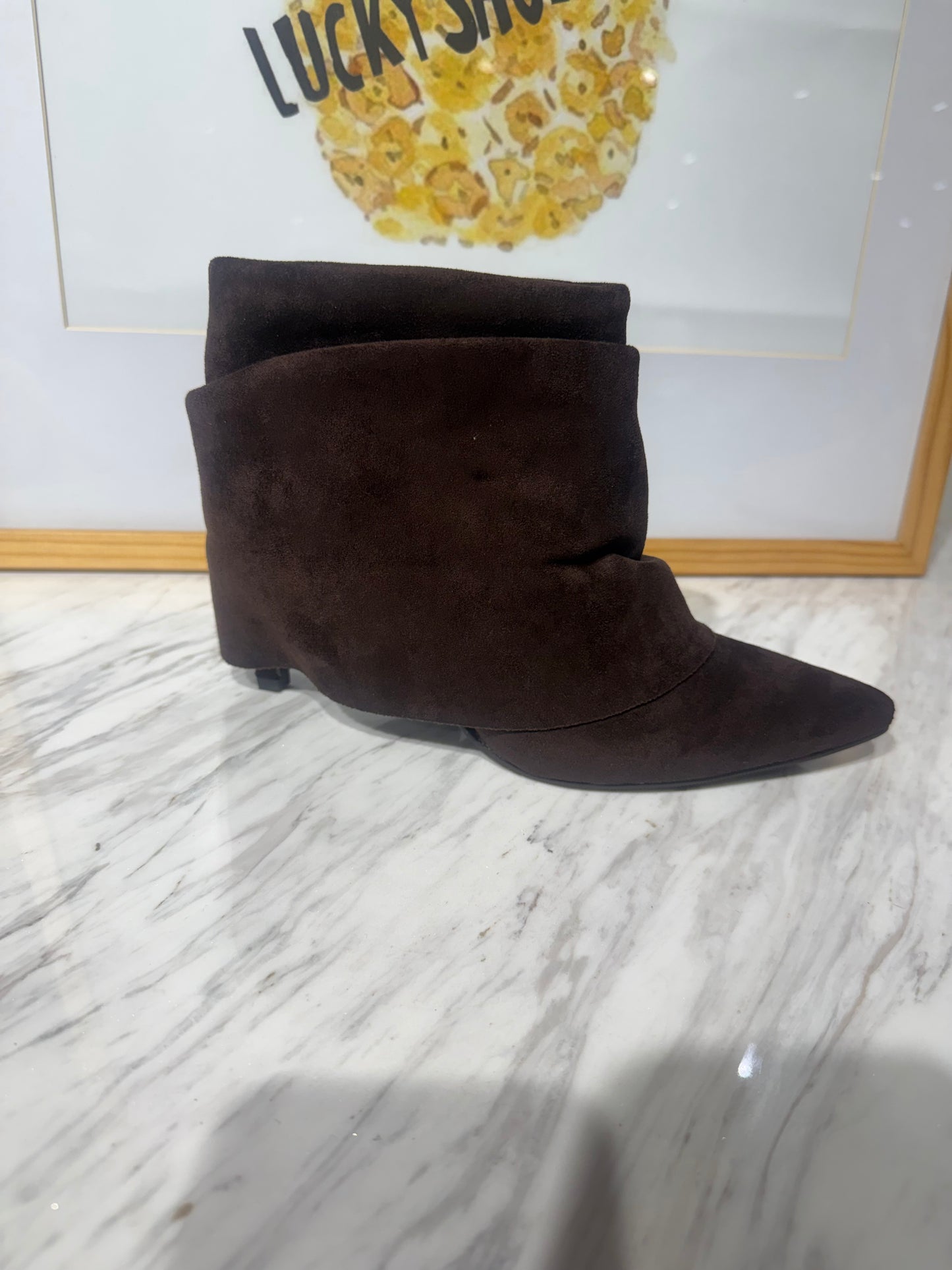 Schuh Ellis kurzes Modell dunkelbraun