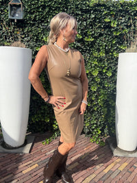 Dress mouwloos Jill Camel