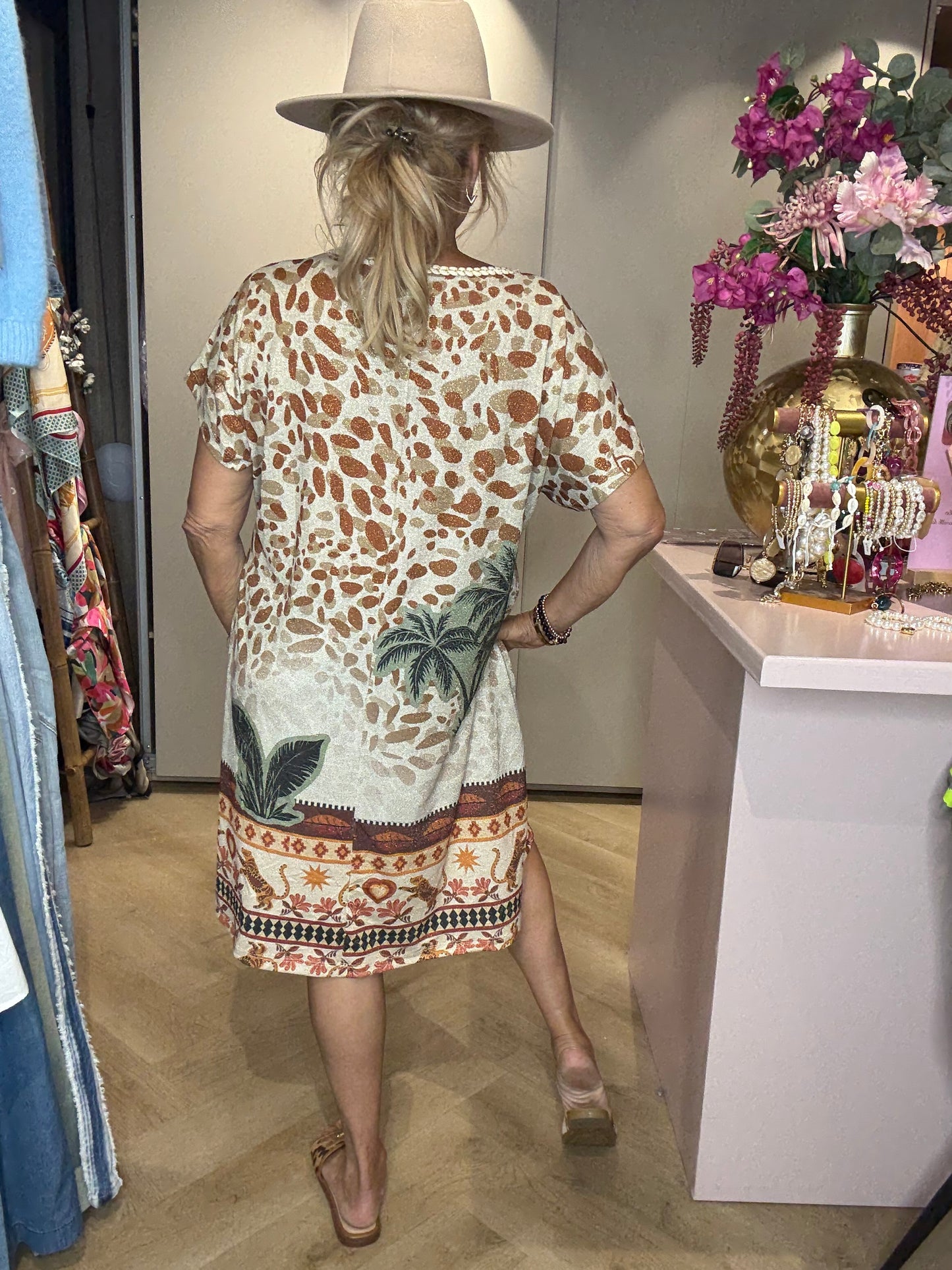 Dress safari 🌴