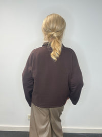 Sweter Kalifornia czekoladowy