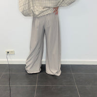 Pien pleated trousers