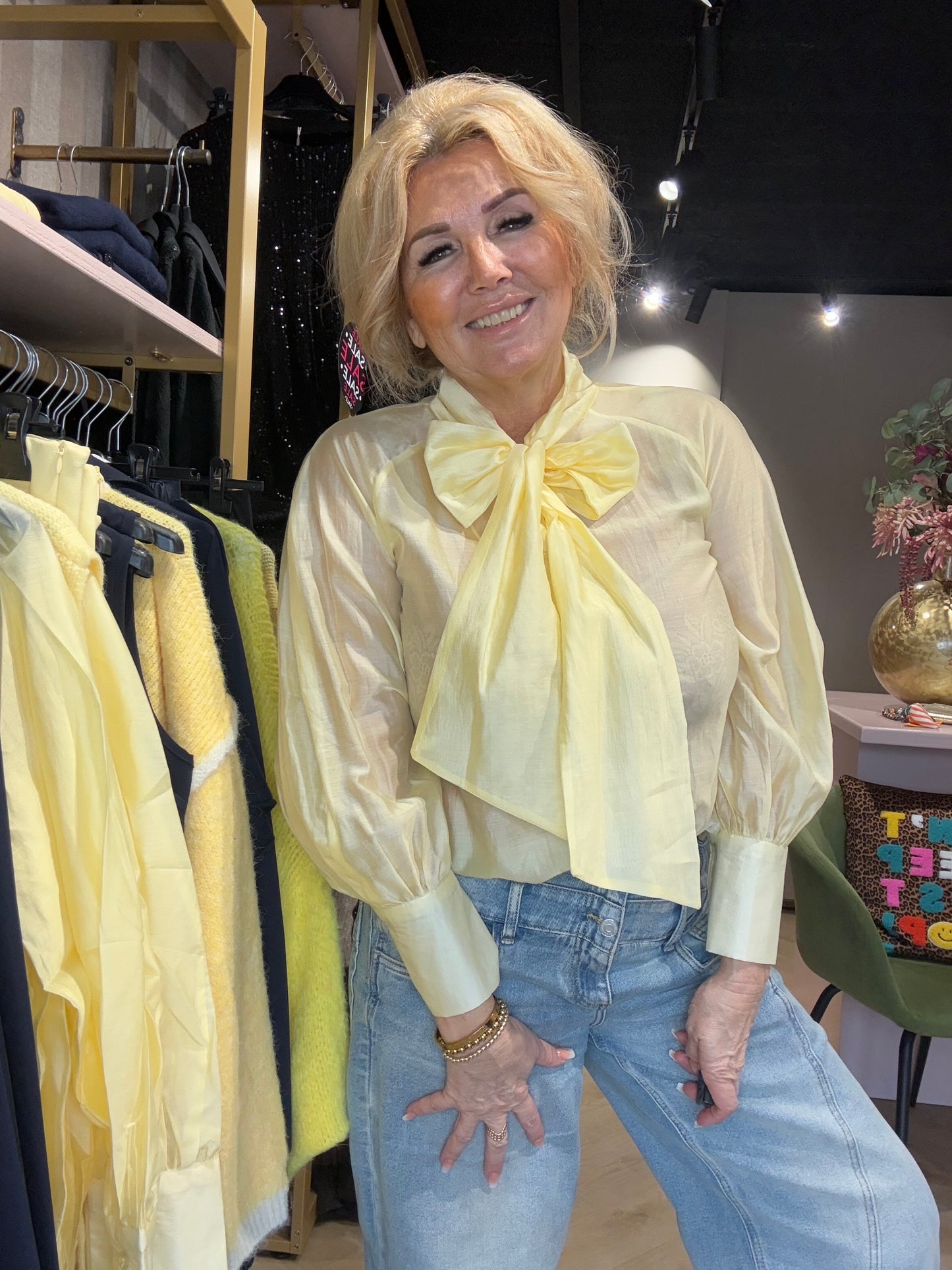 Blouse Grote Strik zacht Geel