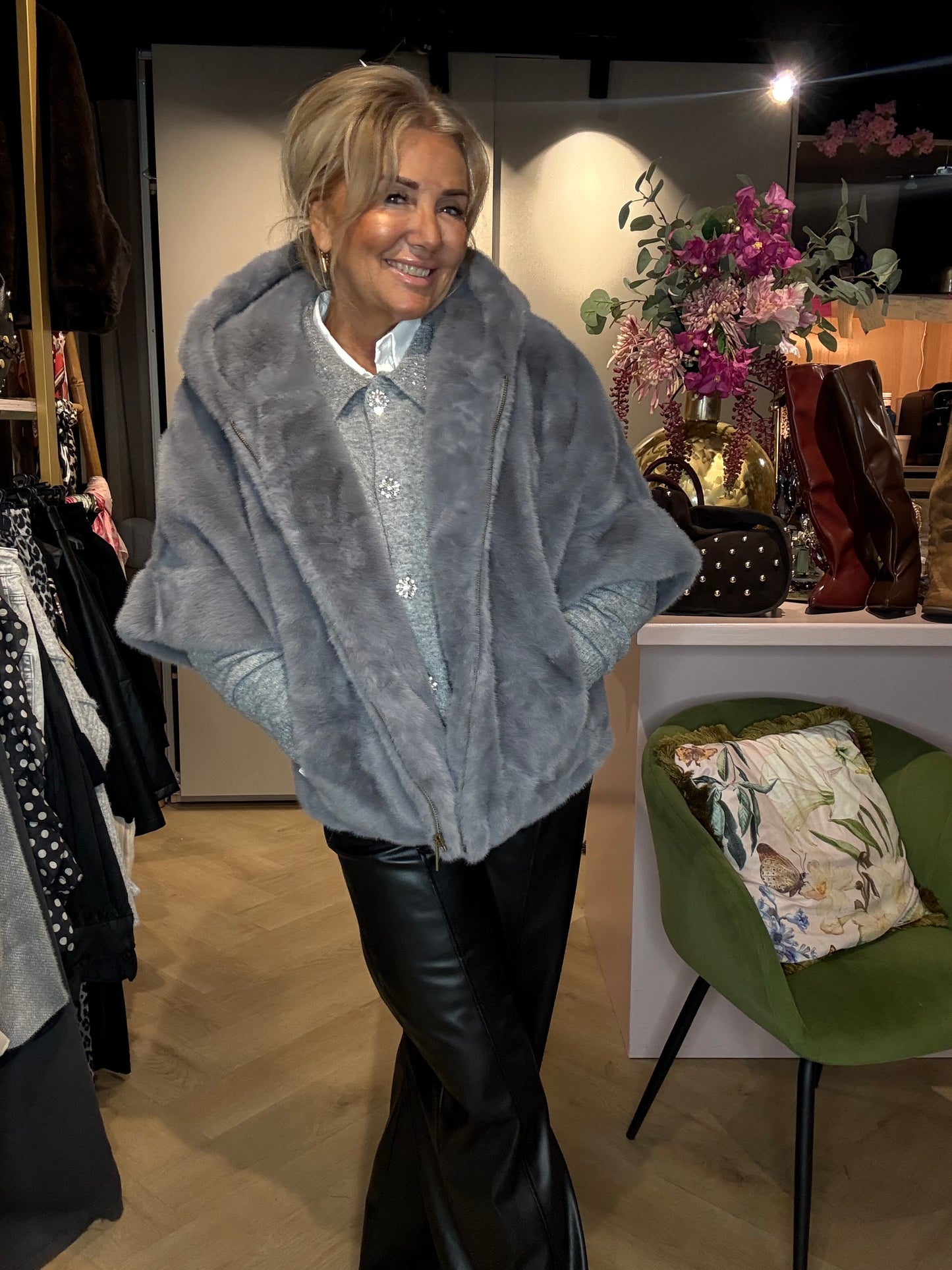 Fake Furr capuchon Grijs