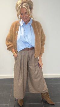 Vest i cognacfarget mohair