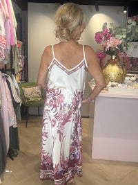Kleid Traum Magenta