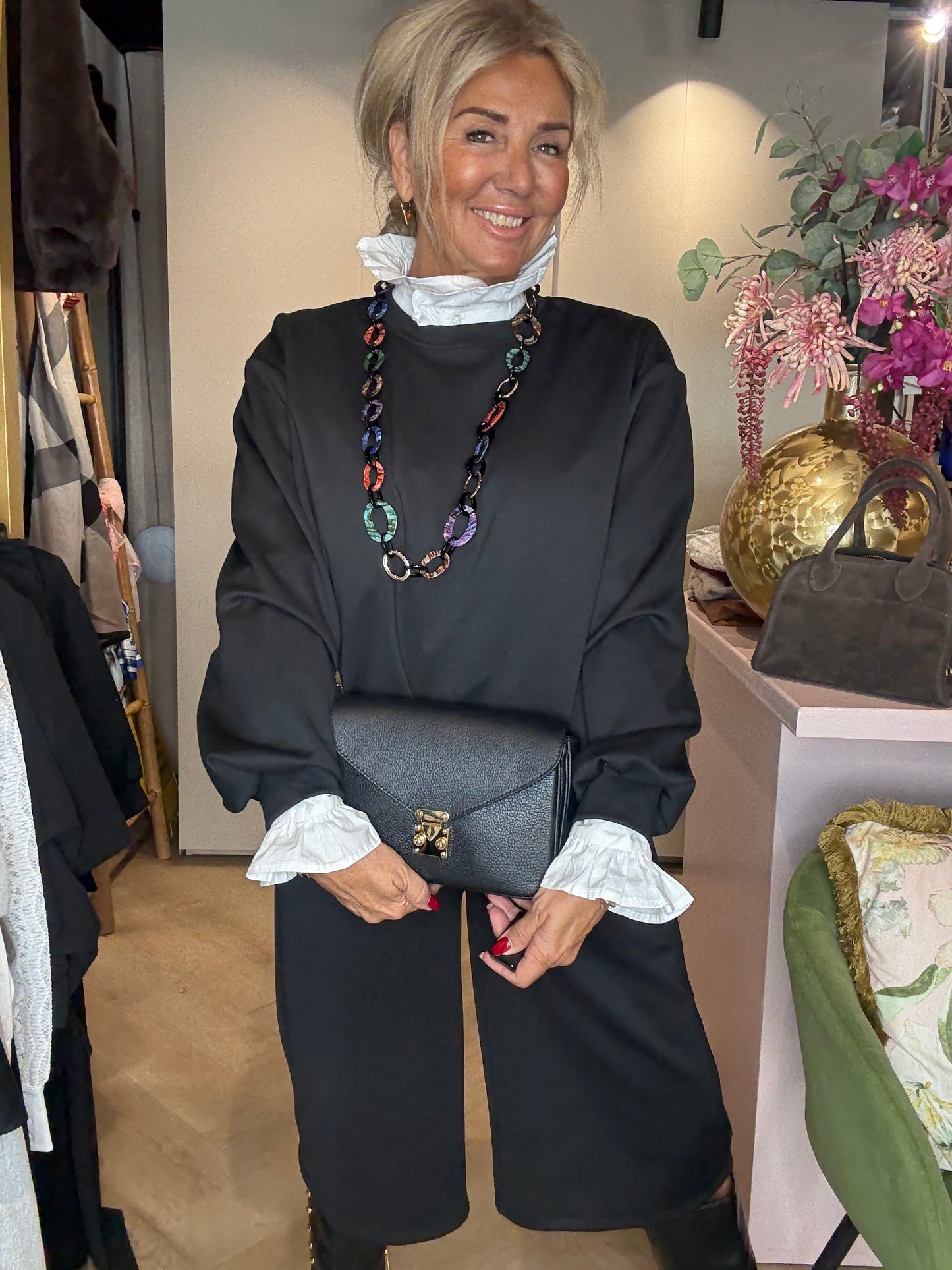 2 Delig Zwart Bermuda pak