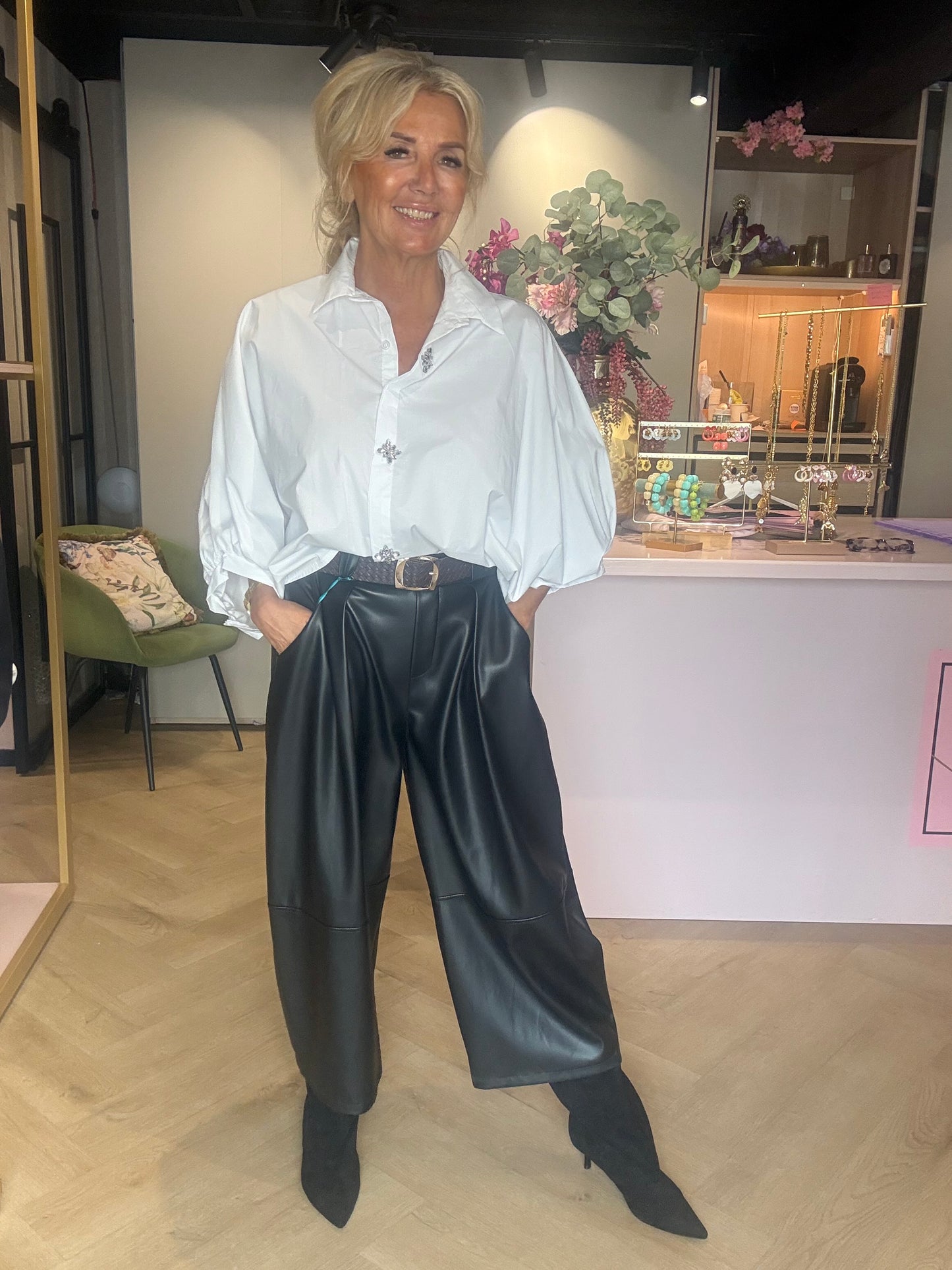 Bluse med rhinsten