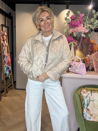 Kurtka beżowa pikowana