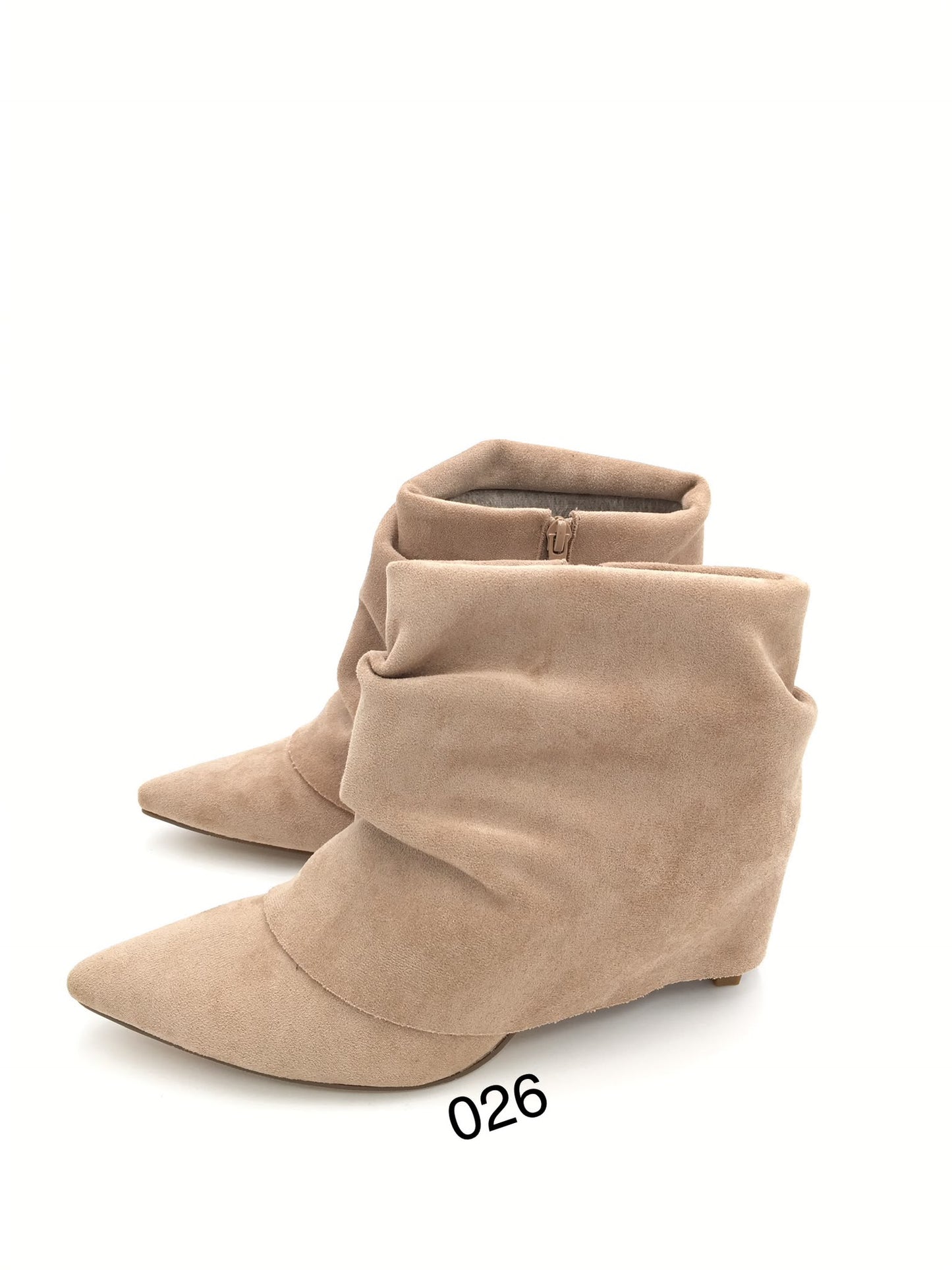 Zapato Ellis beige modelo corto