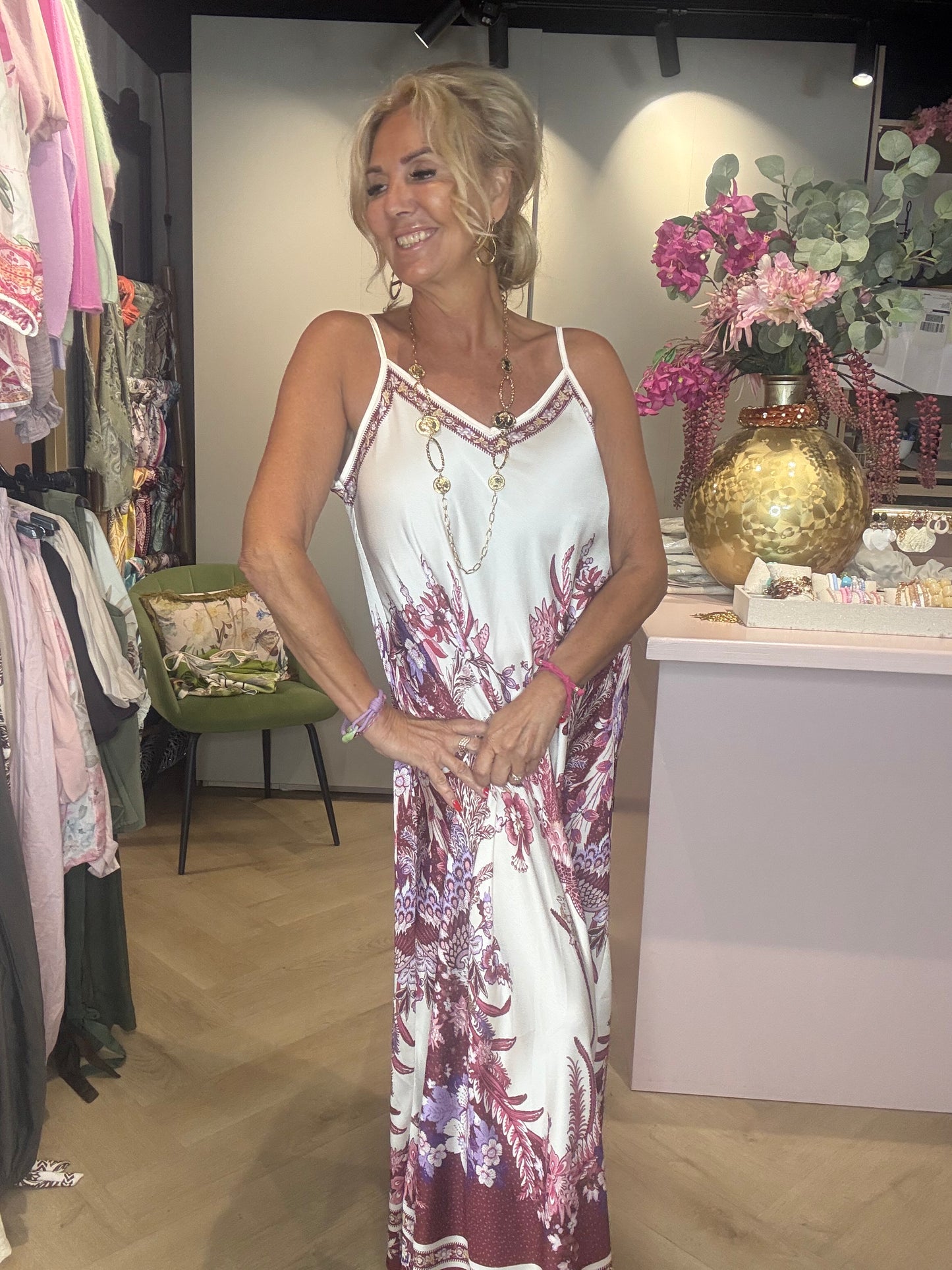 Kleid Traum Magenta