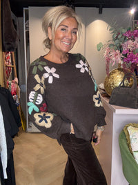 Flower Trui Donker Bruin