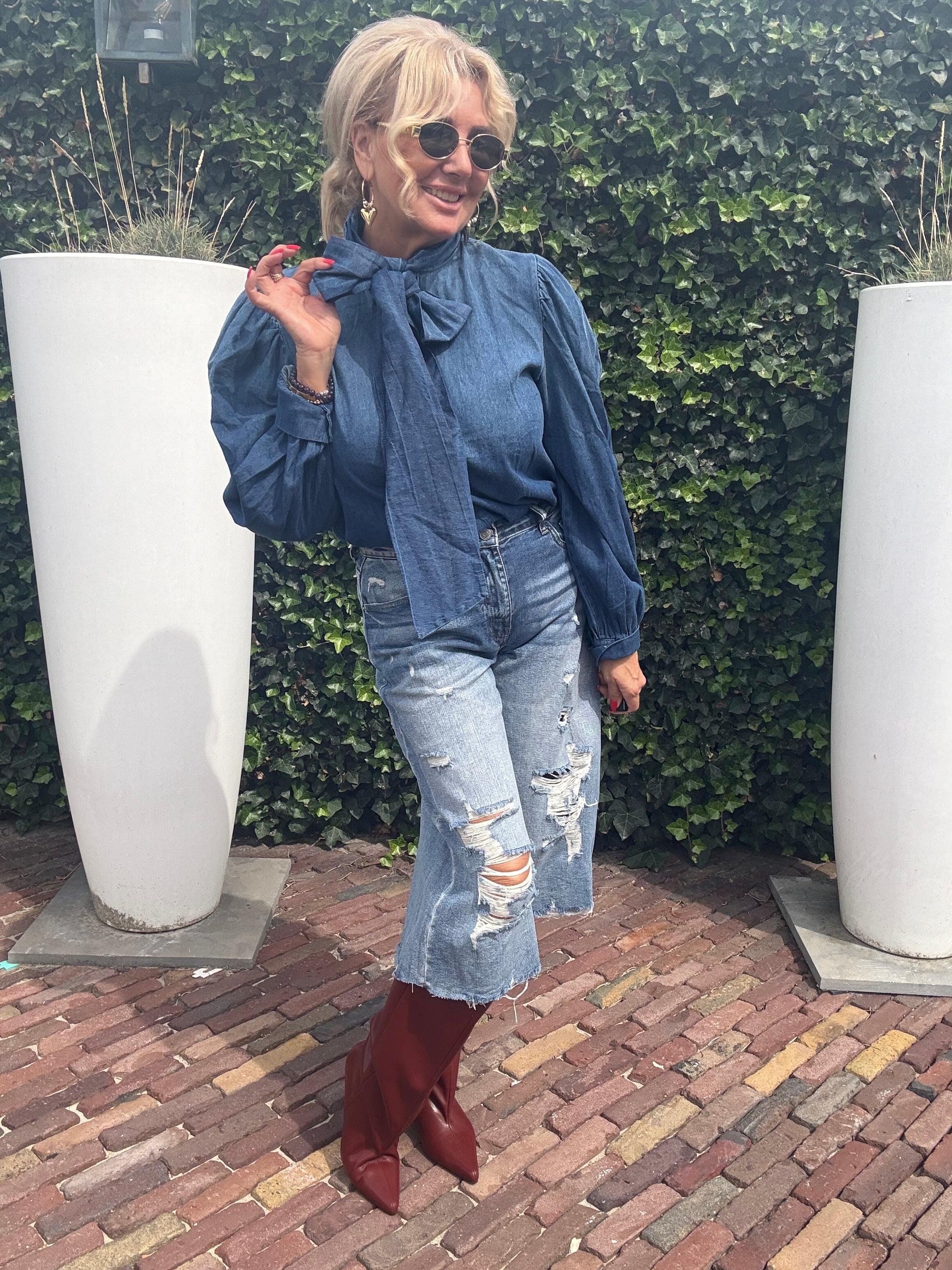 Jeans Blouse Bow
