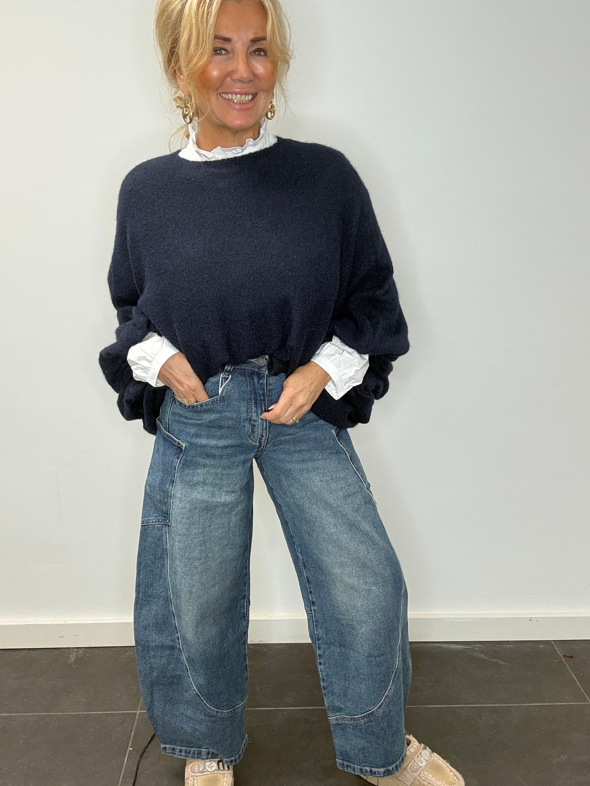Jean barrel Linda